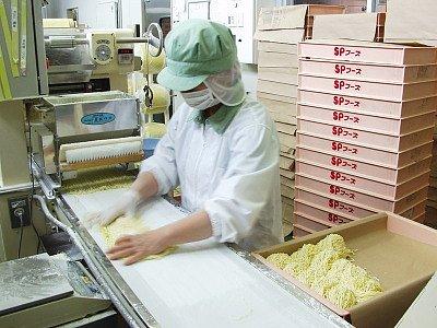 セントラルキッチンにて、美味しさを支えています！