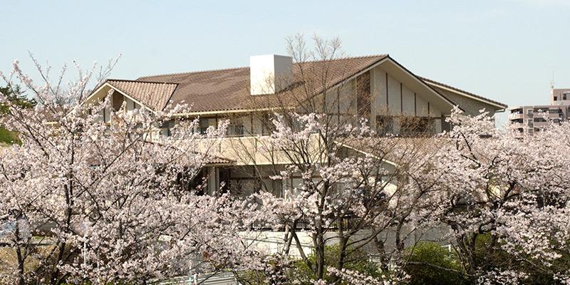 介護職員【介護付有料老人ホーム／風の丘】