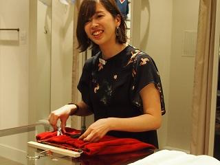 お客様対応・接客がメインのお仕事になります。