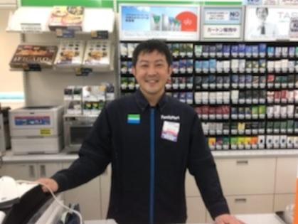 何をすればみんなが『笑顔』になるかを考えて行動します。