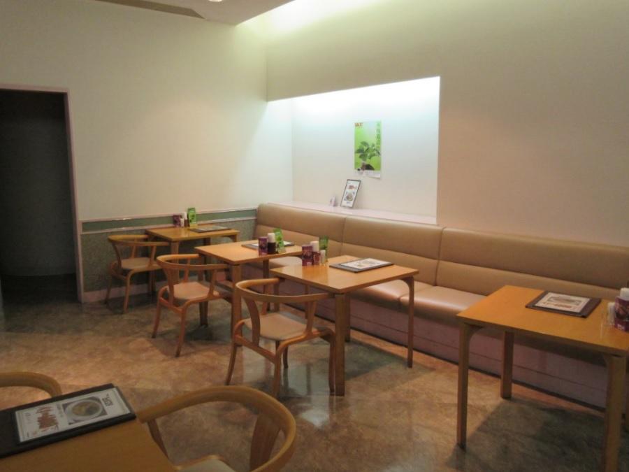 安心してご利用いただけるように、店内は常に清潔に保ちます。