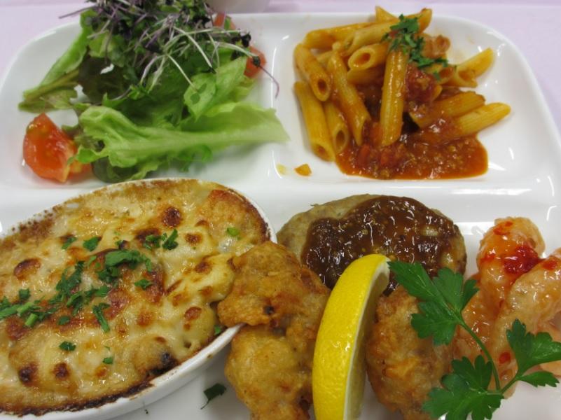 病院内のレストランなのでヘルシーなメニューが多いです。