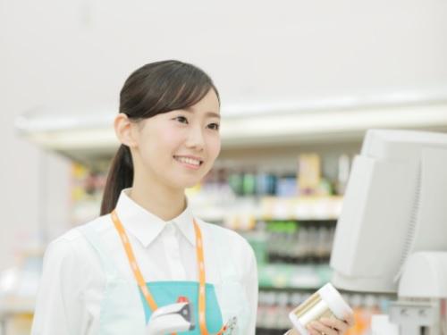 登録販売者スタッフ（遅番）【女池店】