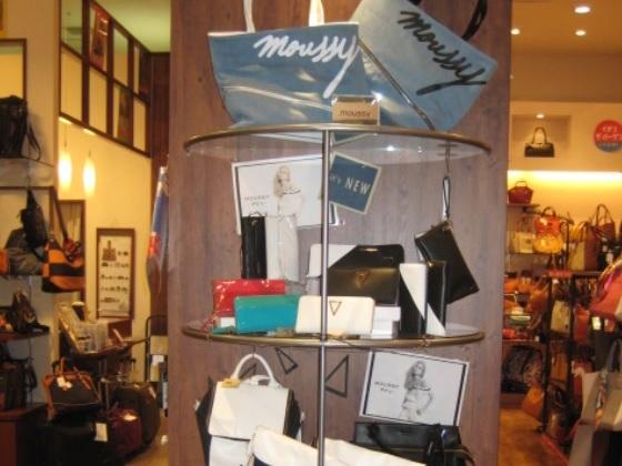 何気ない商品に楽しさや喜びを感じれるお店です！